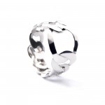 L'ENCHAINEMENT ring