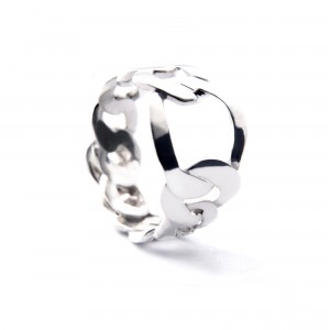 L'ENCHAINEMENT ring