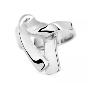 LE COMMENCEMENT II ring